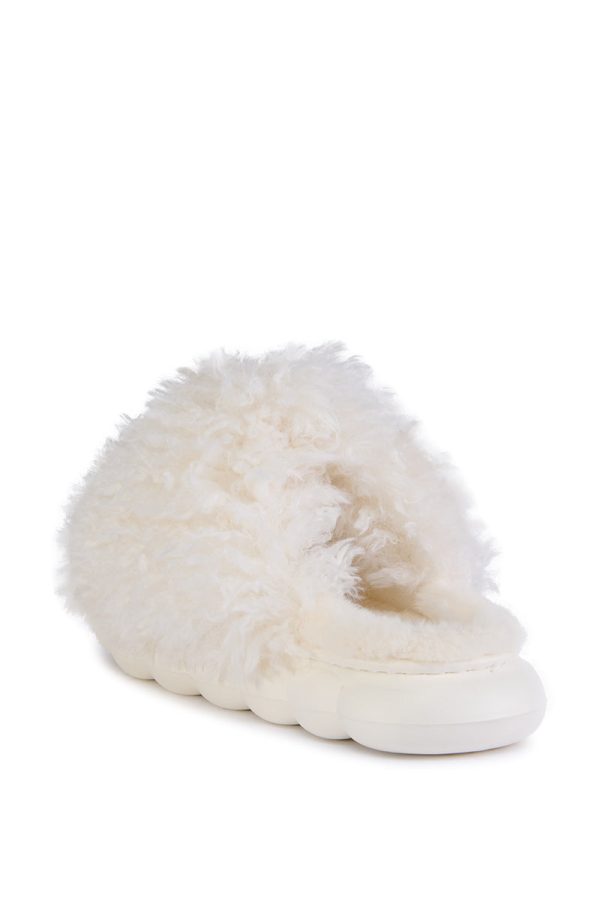 AZALEA WANG LAWSON WHITE SLIPPER Fashion