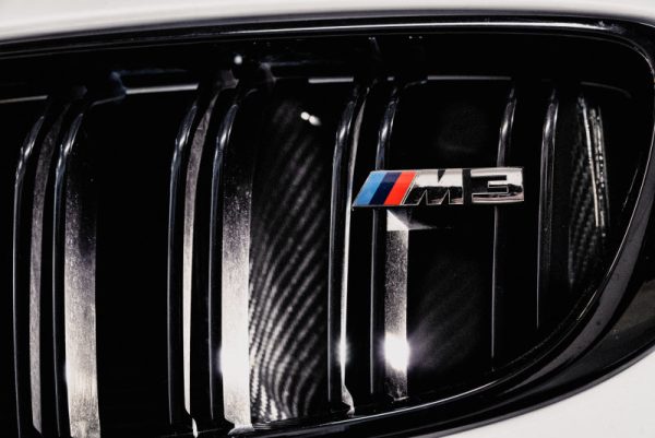 AMS Performance 15-18 BMW M3   15-20 BMW M4 w  S55 3.0L Turbo Engine Carbon Fiber Intake For Cheap